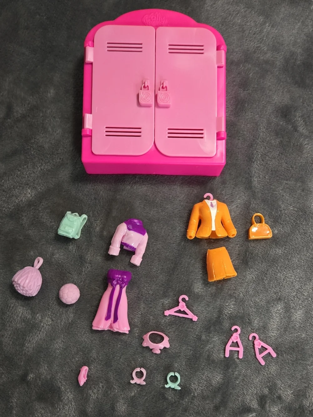 2006 Polly Pocket Pink Locker And Accessories